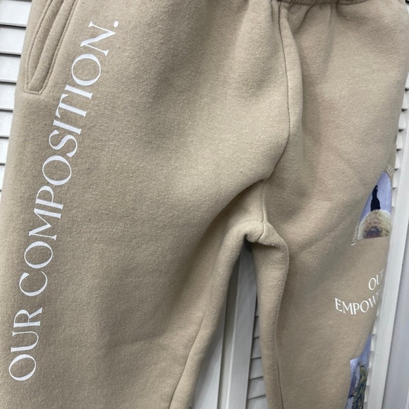 Forever 21 Men’s Sweatpants (small) - Picture 3 of 7